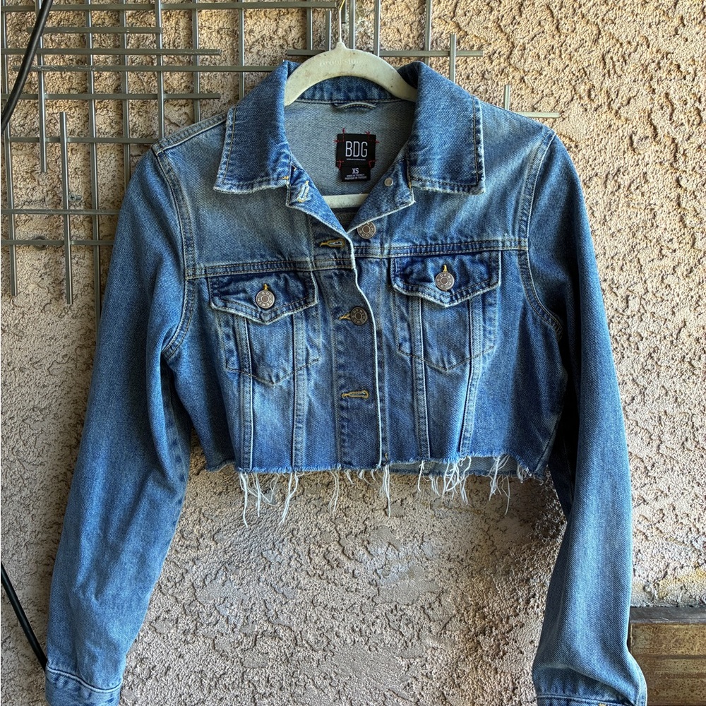 BDG Cropped Frayed Hem Denim Jacket